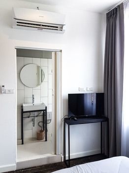 Albergue Oon Poshtel X Cafe