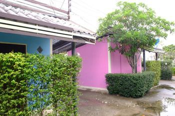 Khom Kaew Hotel