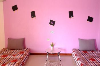 Hotel Khom Kaew