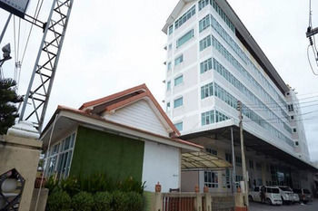Kp Seaview Jomtien Hotel