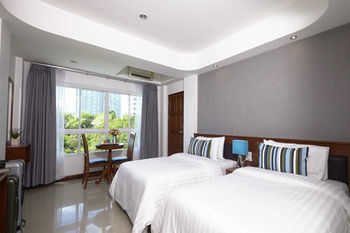 Hotel Kp Seaview Jomtien 3*