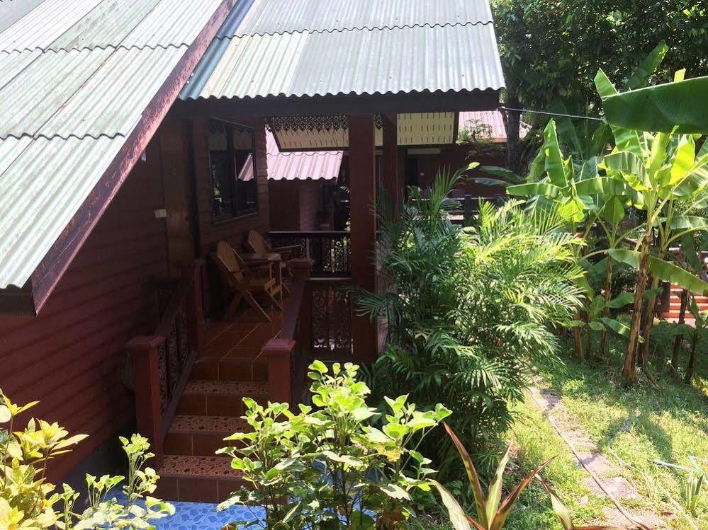 Hotel Ban Suan Klang Muang