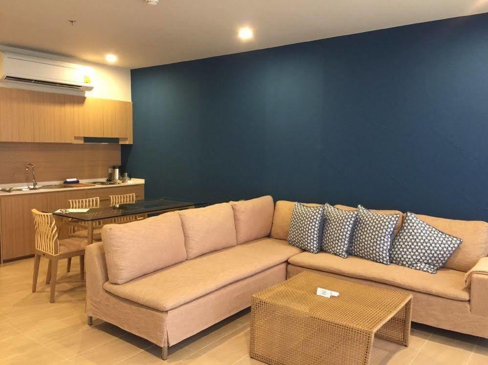 Baan Thew Talay Blue Sapphire Cha-Am
