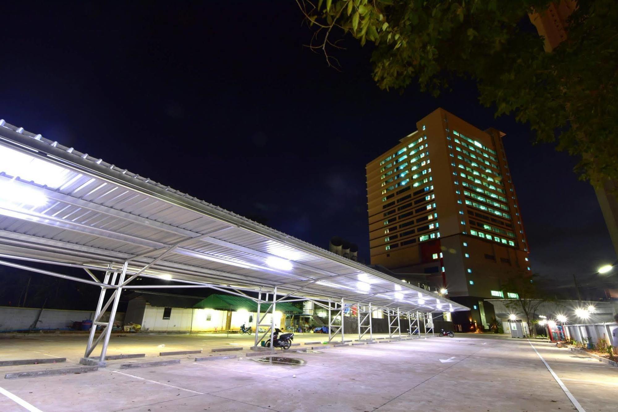Siam Oriental 3* Hat Yai