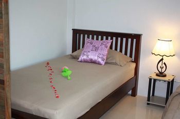 Noppharat & Backpacker * Ao Nang