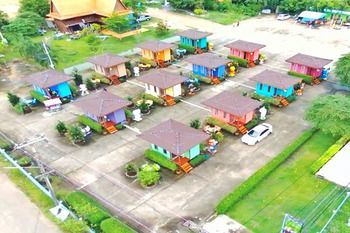 Yaris House 2*