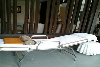 Montra Hotel 3*