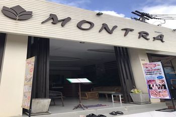 Montra 3*
