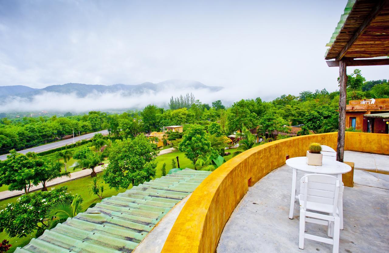 Panalee And 3* Suan Phueng
