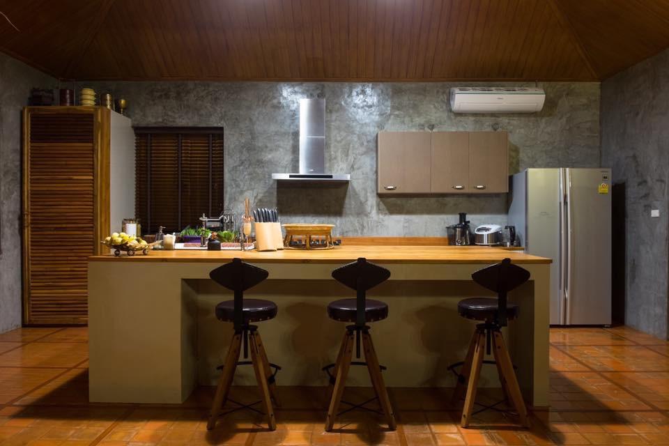 The Wes Village, Incl Free Breakfast & 100 Thb Food Gift Bed & Breakfast