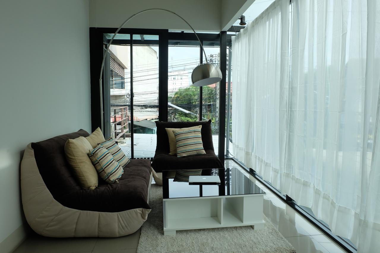 Dewyhouse * Chiang Mai