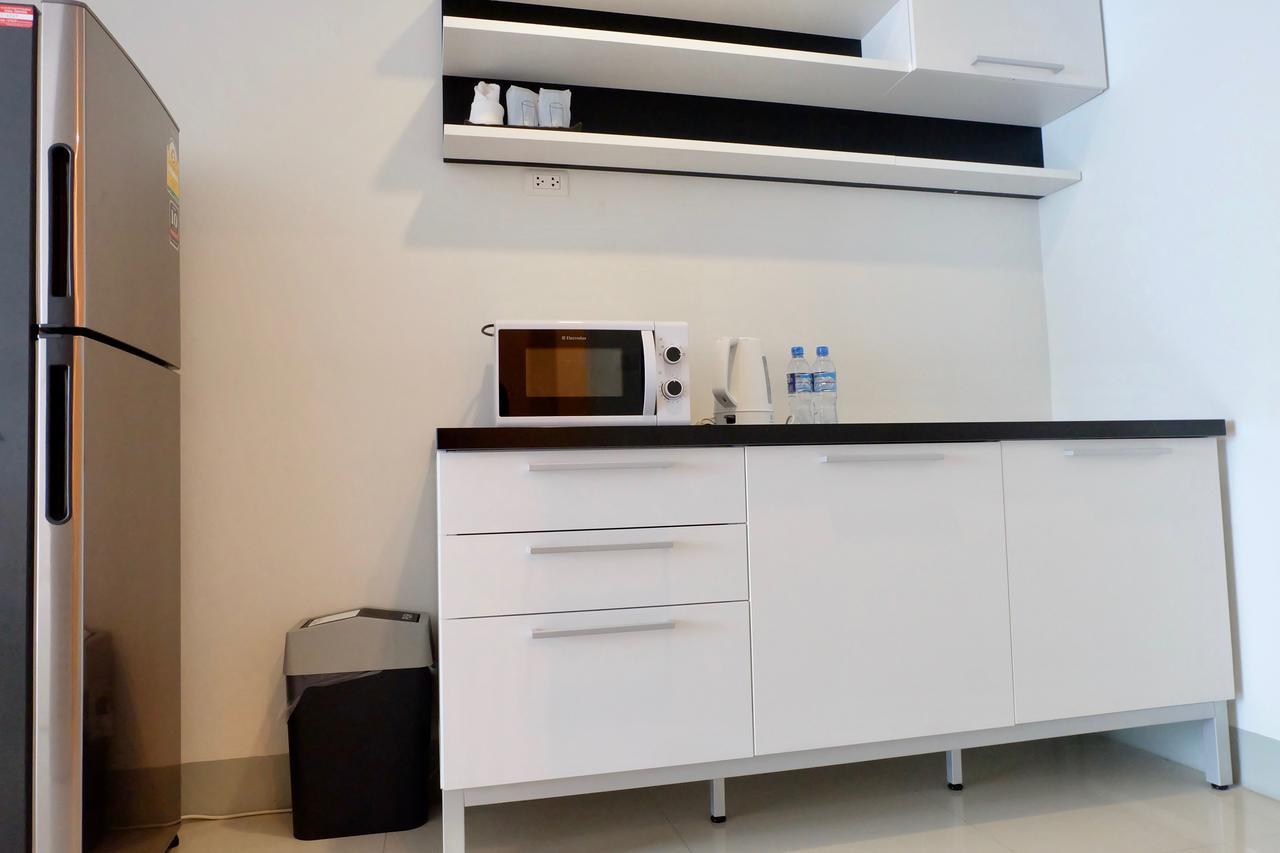 Dewyhouse Hostel *