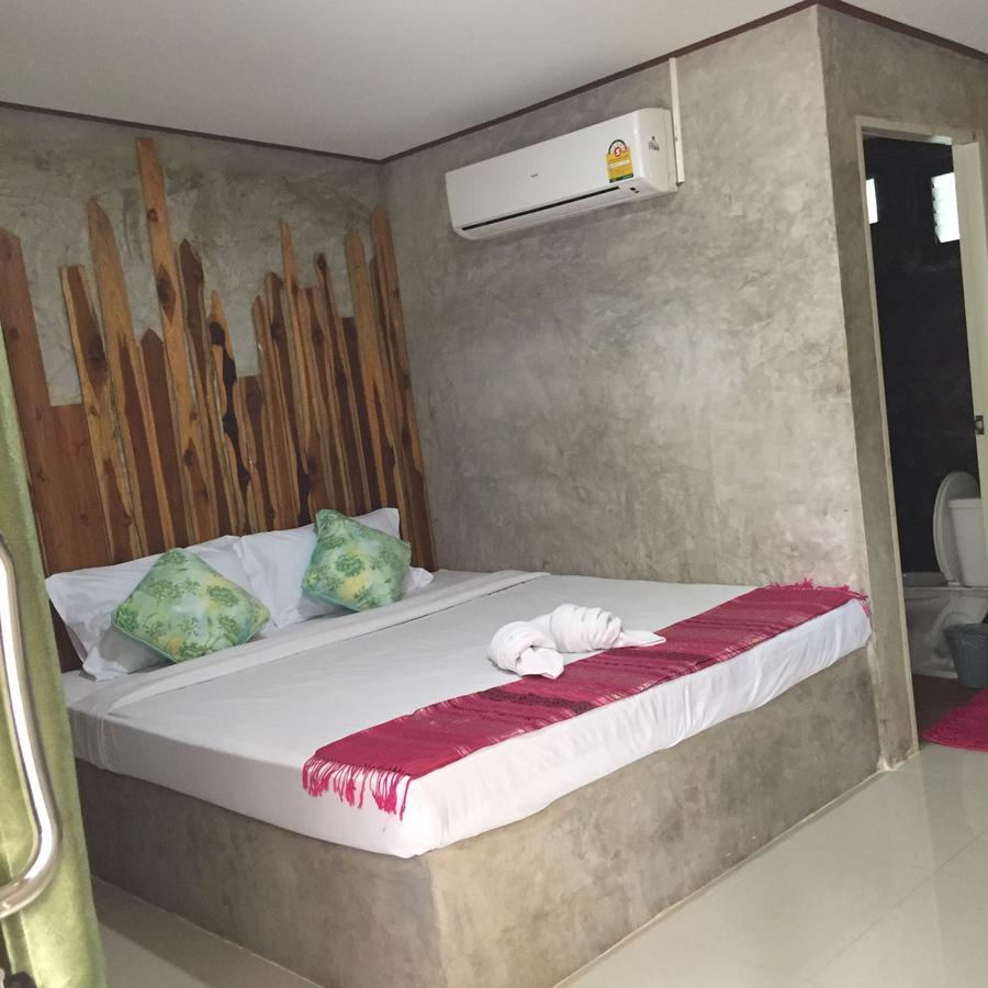 Blue Mountain 3* Sai Yok