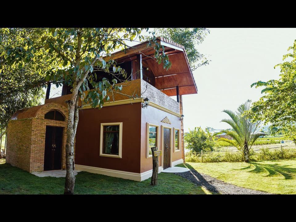 The Wes Village, Incl Free Breakfast & 100 Thb Food Gift Bed & Breakfast