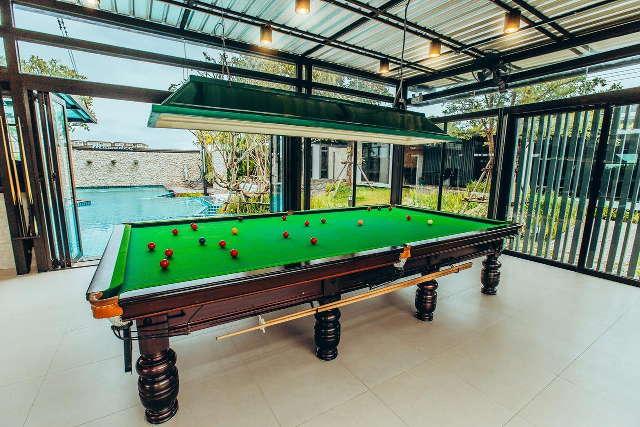 Mawadee Island Resort