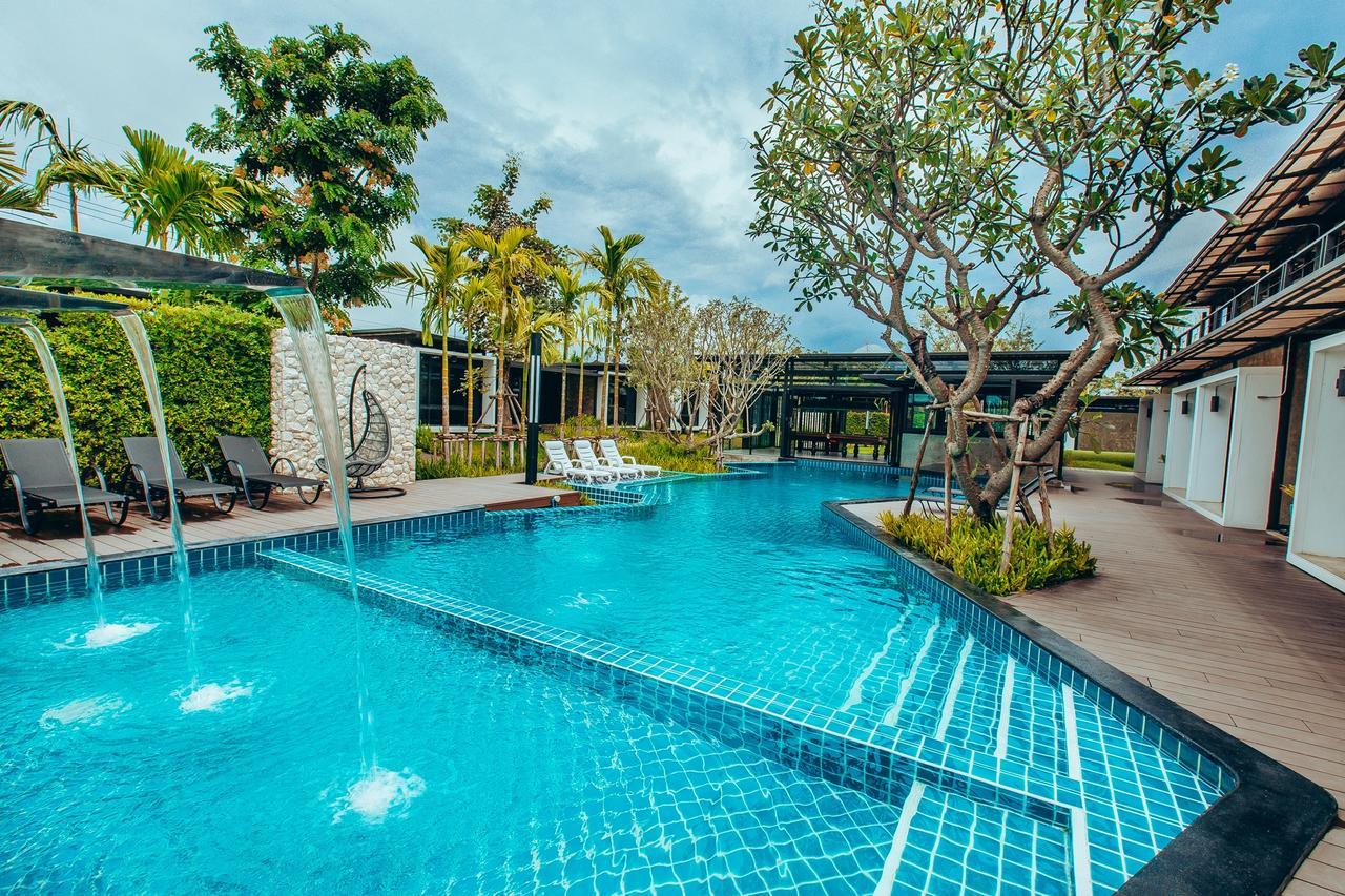 Mawadee Island 4*