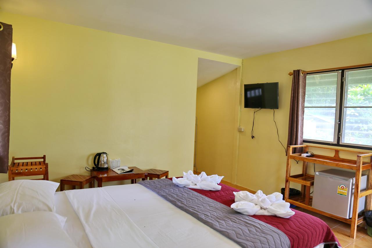 Tp Hut Resort