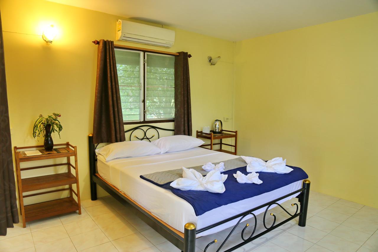 Tp Hut Resort Koh Chang