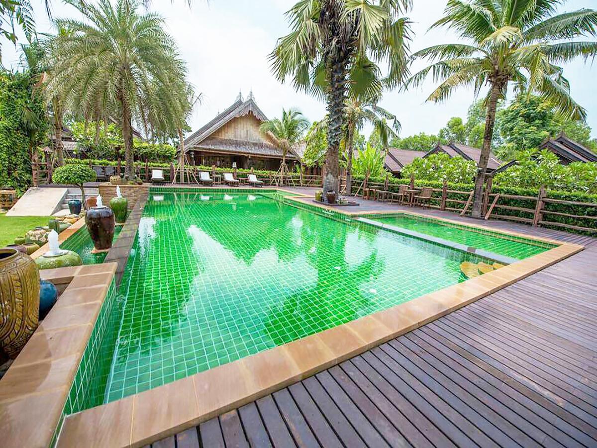 Baan Baitan Resort 3*