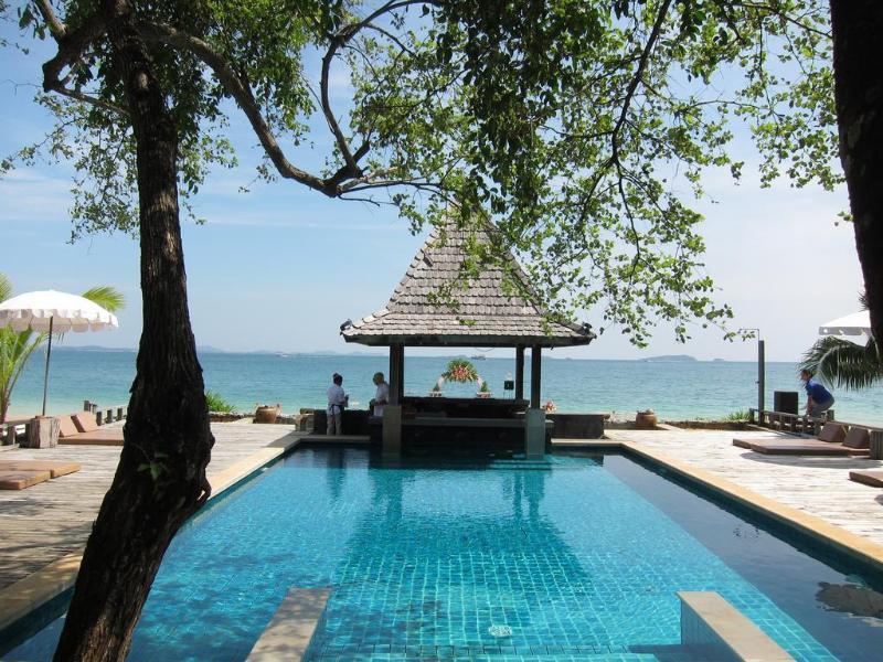 Mooban Talay Resort
