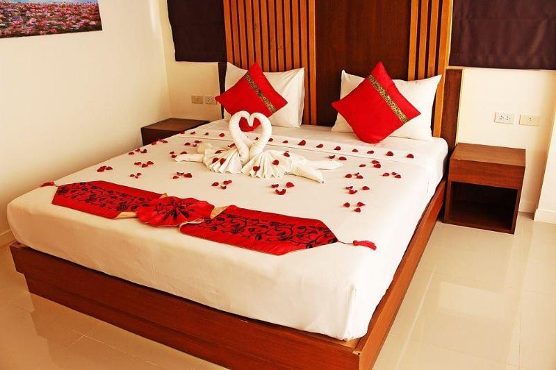 Hotel Lifestyle Patong 3*
