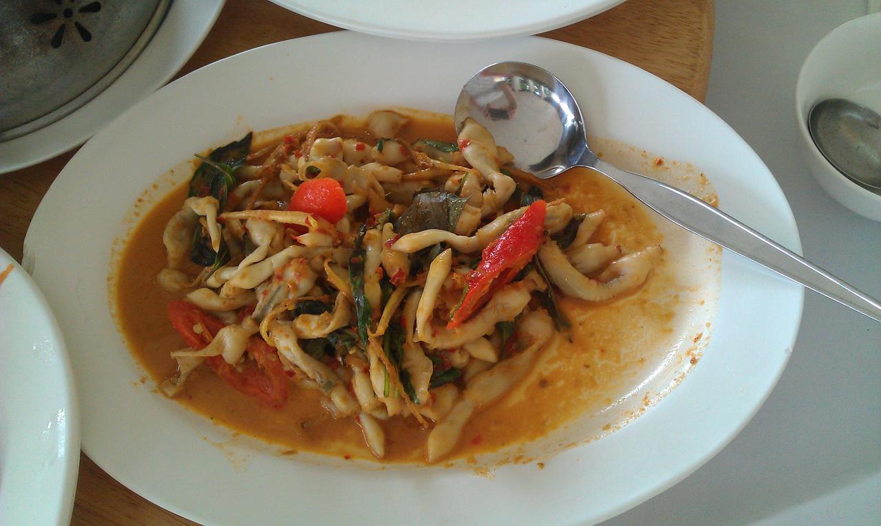 Hotel Baan Talay Cream 3*