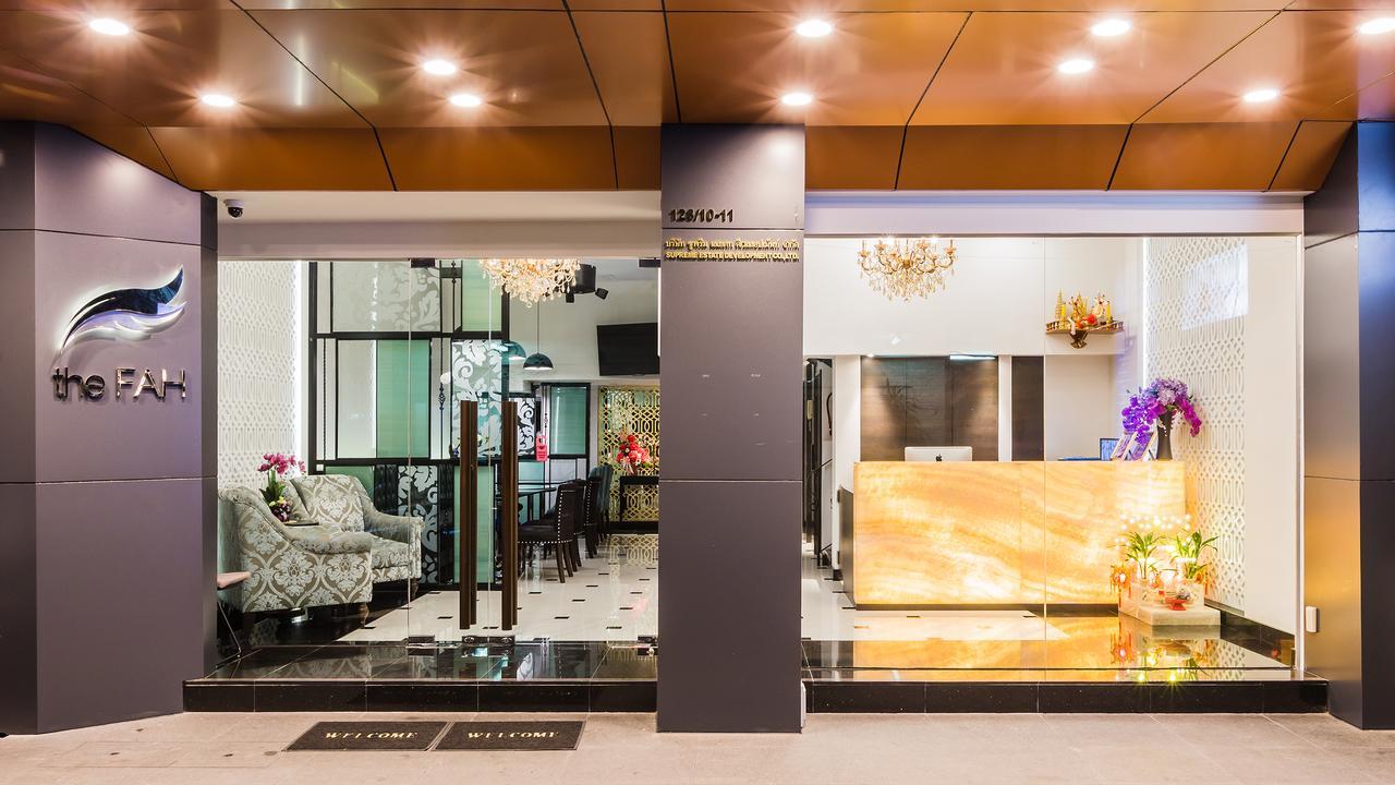 Hotel The Fah Silom 3*