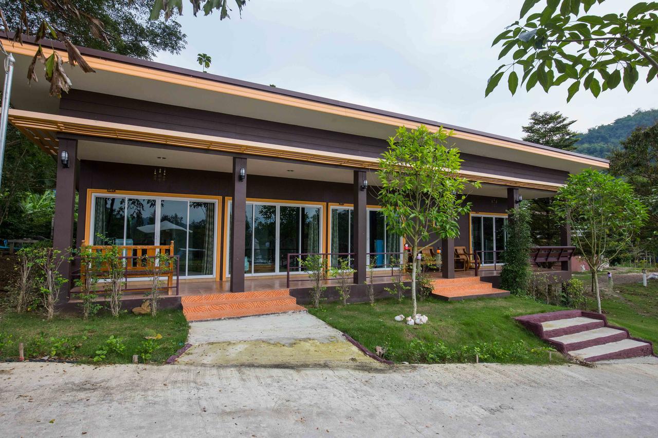 Tanihill 3* Suan Phueng