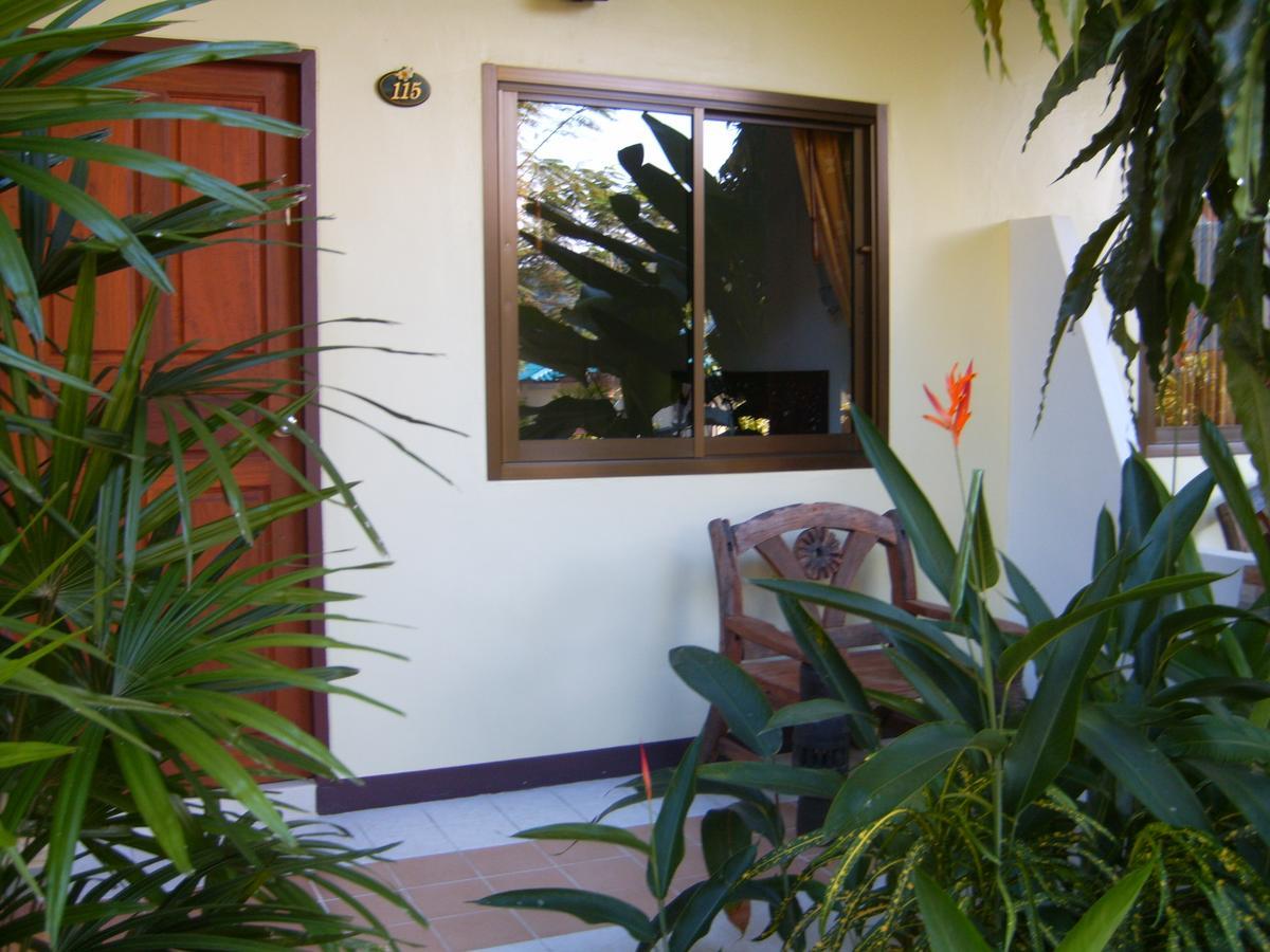 Hotel Baan Karnjana *