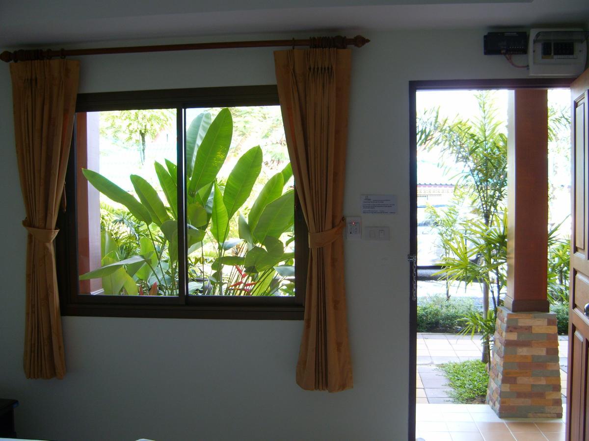 Hotel Baan Karnjana *