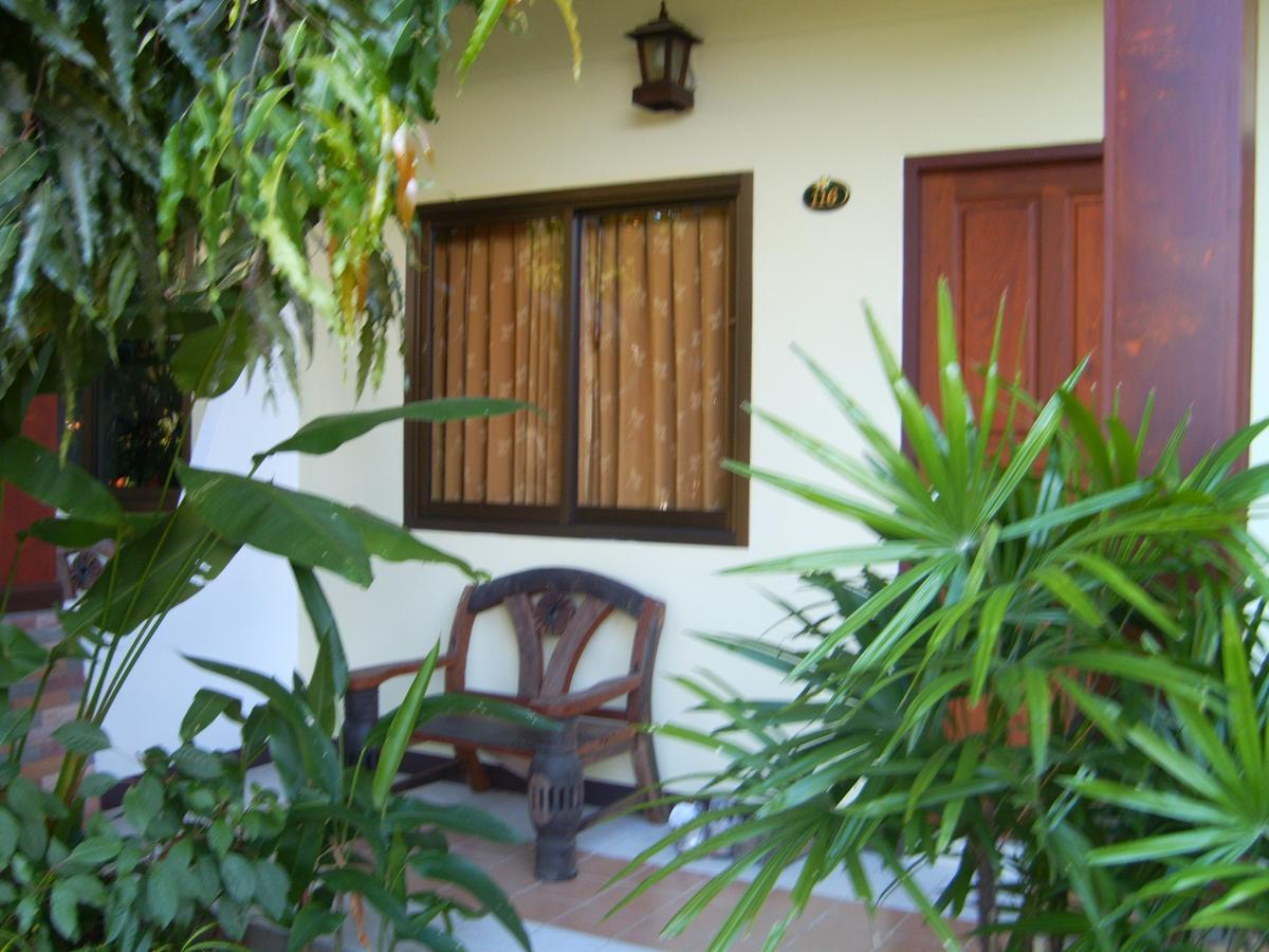 Hotel Baan Karnjana *