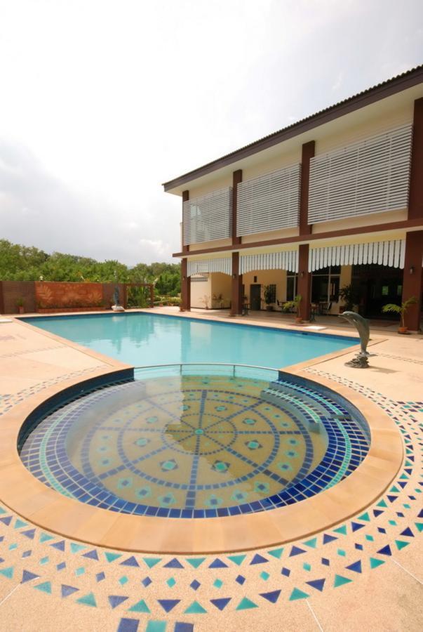 Resort Muaklek Forest 3*