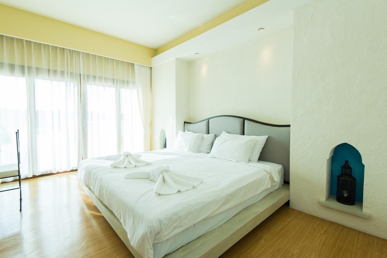Baan Talay Cream 3* Samut Songkhram
