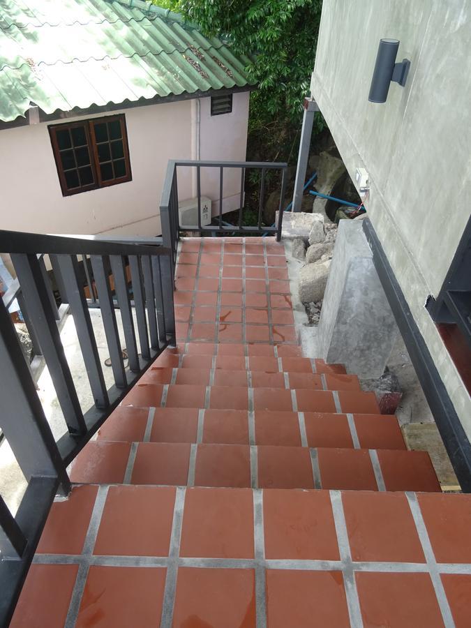 New Heaven Dive School And * Koh Tao
