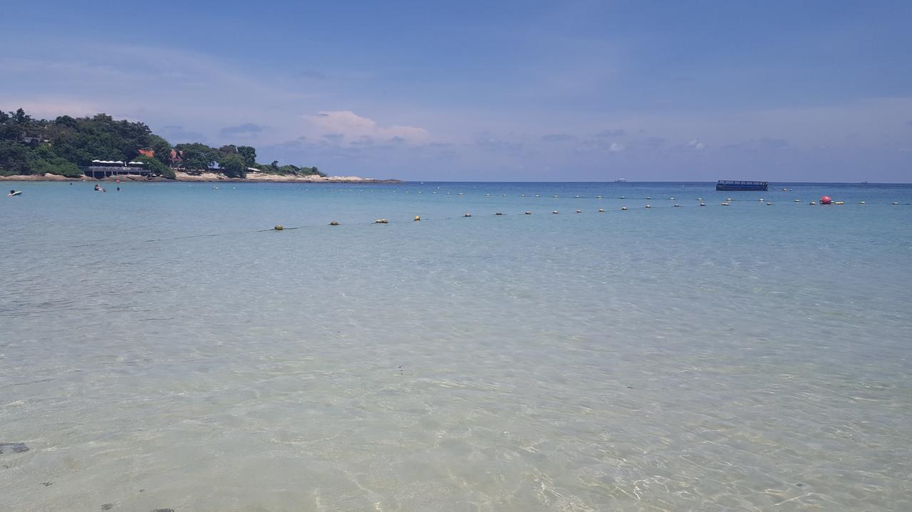 Crescent Bay * Koh Samet