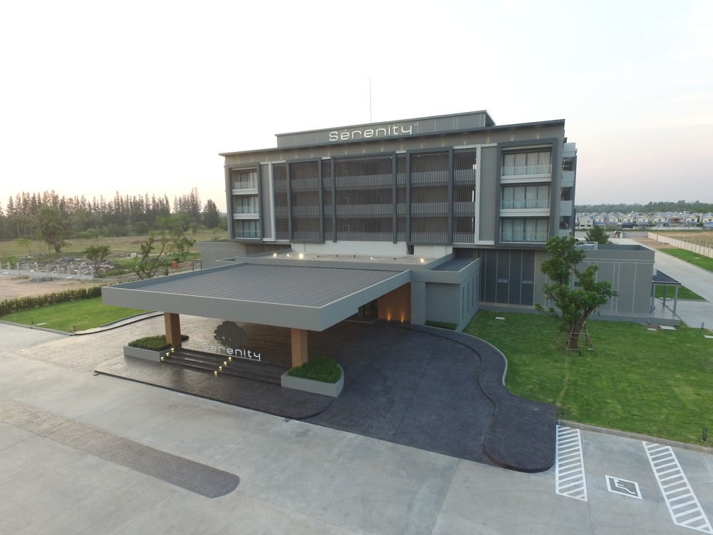 Hotel Serenity And 4*