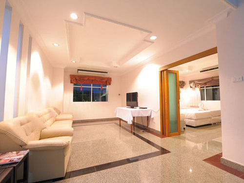 Resort Baan Faa Talaychan 2*