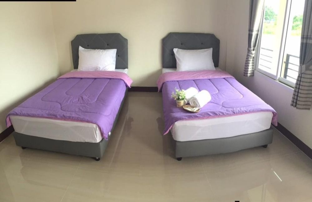 Economy hotel Thana 3*