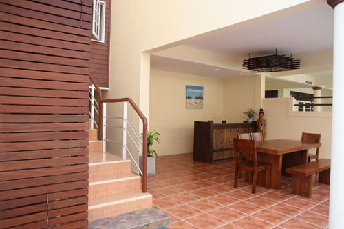 Hotel Paisiri 2*