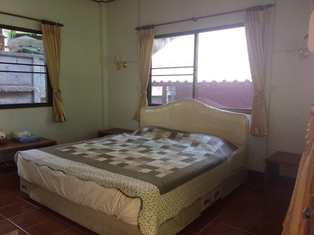 Hotel Ban Suan Klang Muang 2*