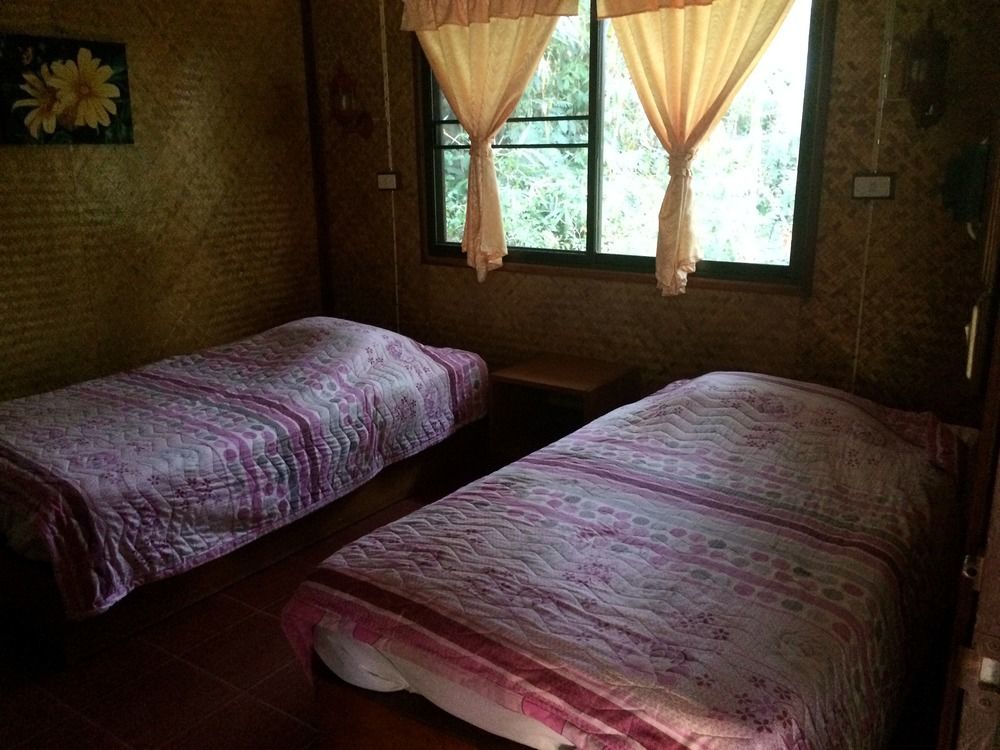 Hotel Ban Suan Klang Muang 2*