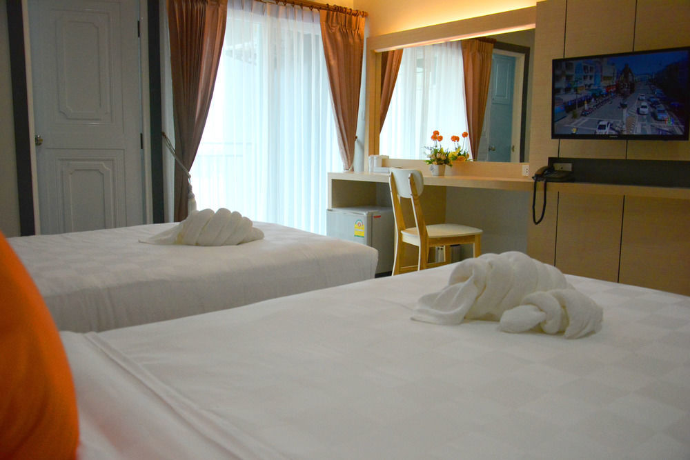 Hotel The Smart Yai 3*