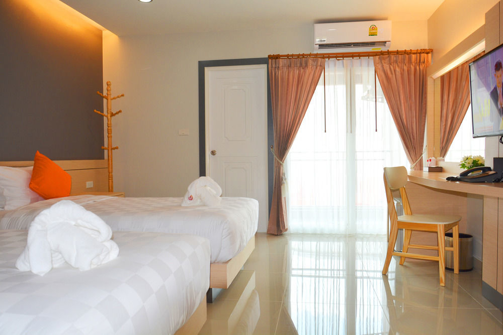 Hotel The Smart Yai 3*
