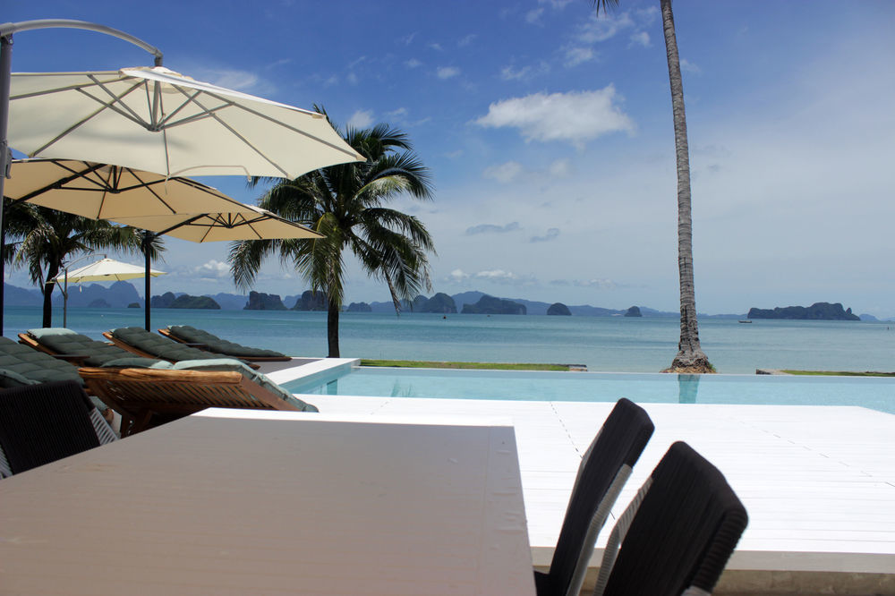 Villa Coastal Escape *
