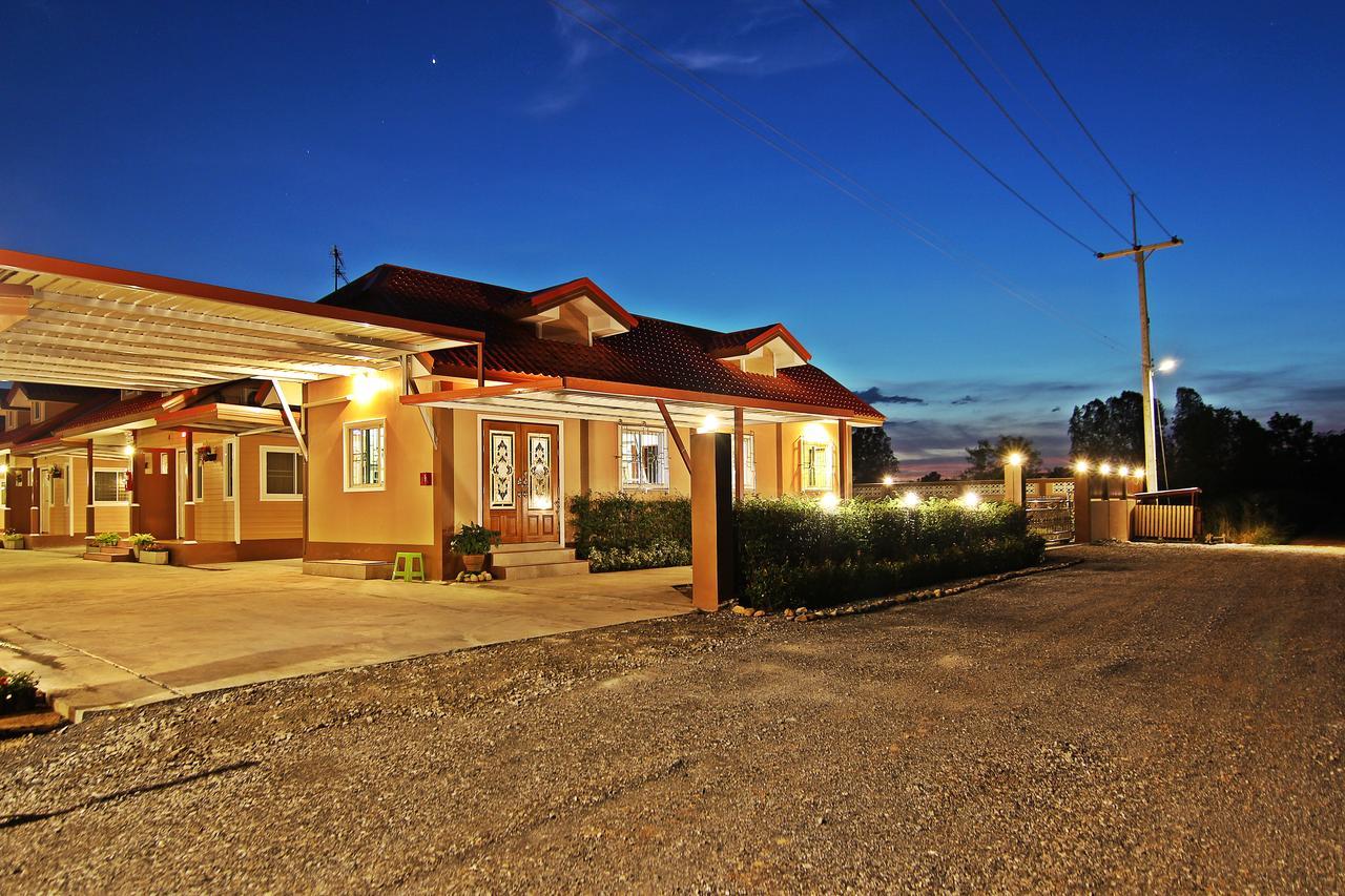 Resort Rojanavee 2*