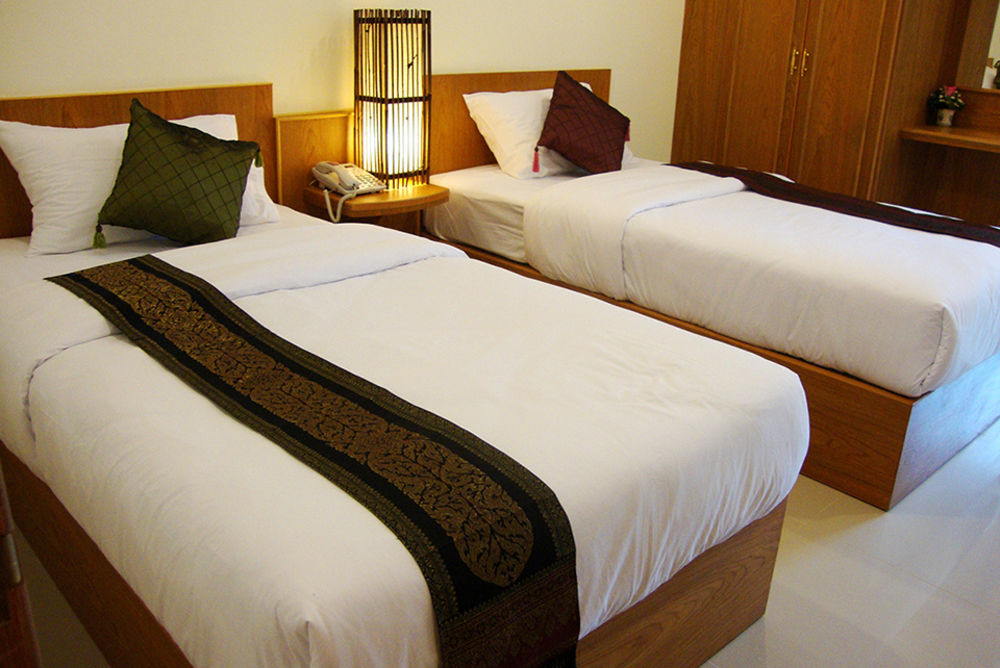 Hotel Village 3*