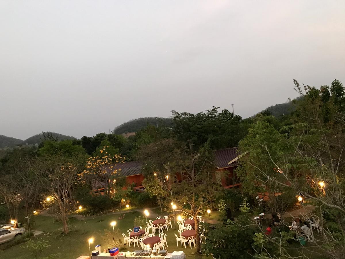 Resort Baan Suan Rojjana 2*