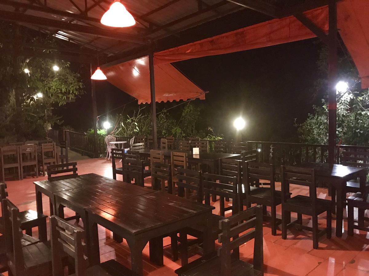Resort Baan Suan Rojjana 2*