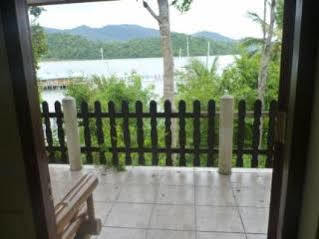 Resort Island View 3*