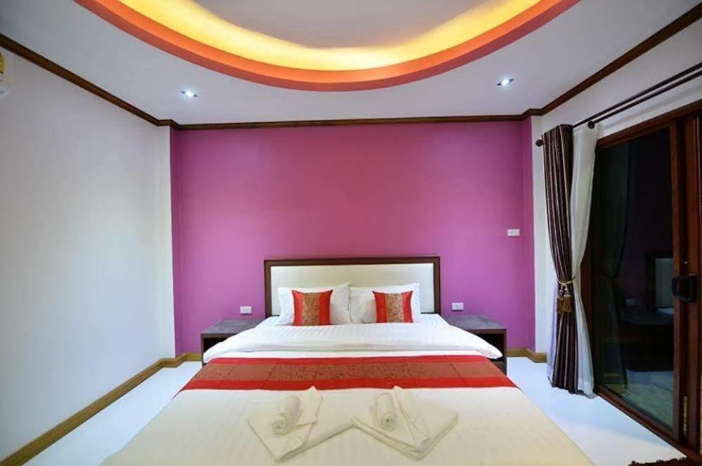 Resort Dusit Phuphaya 4*